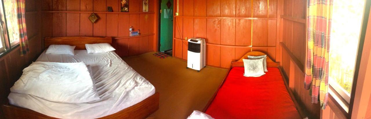 Sabaidee Guesthouse & Restaurant Nam Theun Екстер'єр фото