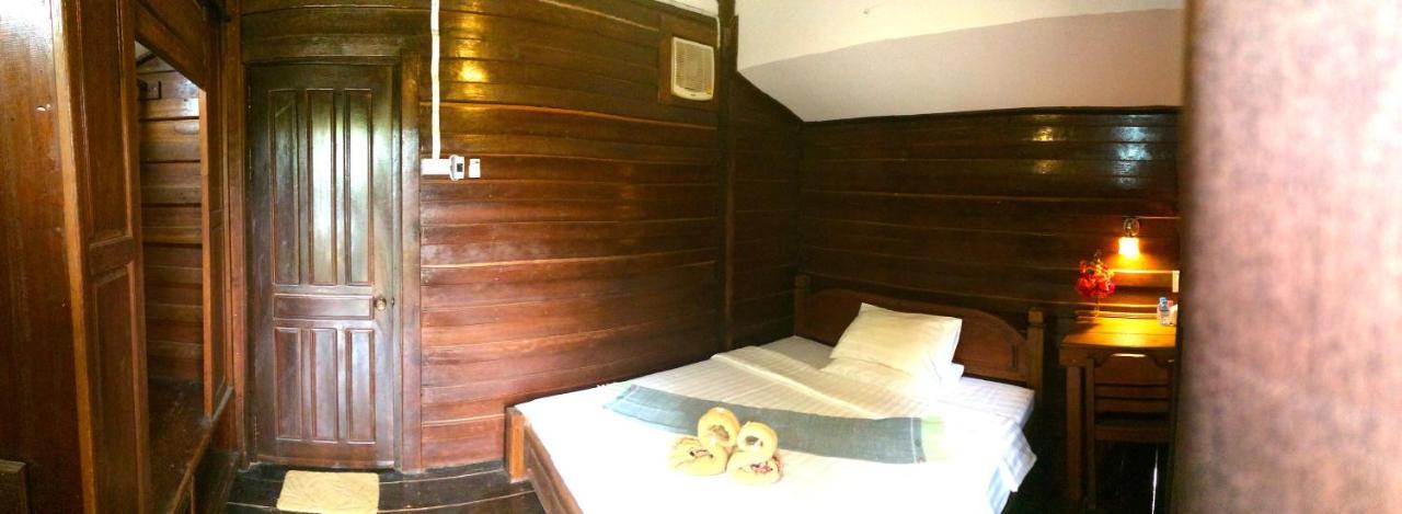 Sabaidee Guesthouse & Restaurant Nam Theun Екстер'єр фото